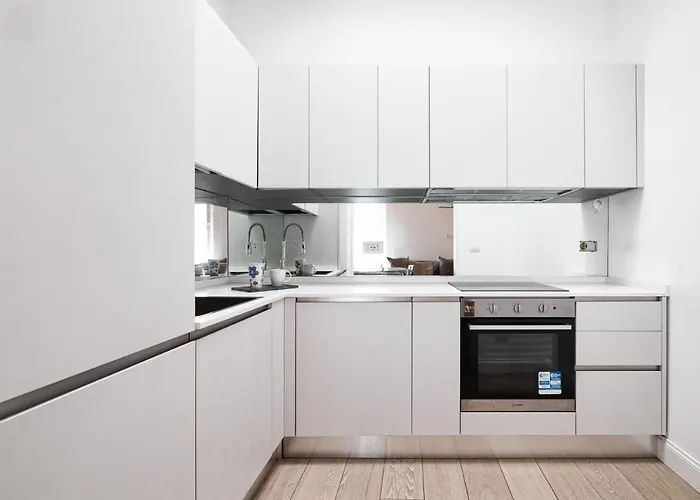Daire Fontana Di Trevi!! Comfy&elegant 3bedroom 2bath Roma