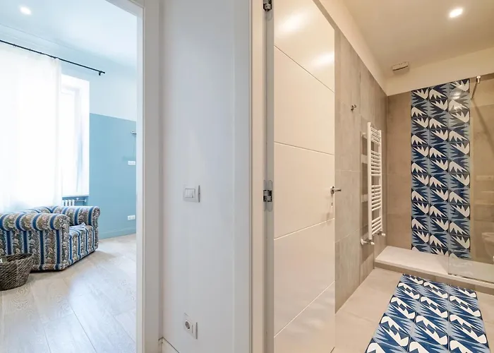 Fontana Di Trevi!! Comfy&elegant 3bedroom 2bath Daire Roma